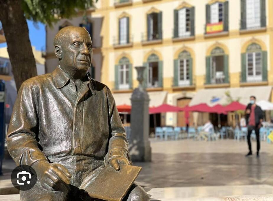 Apartamento Souvenirs Málaga Esterno foto